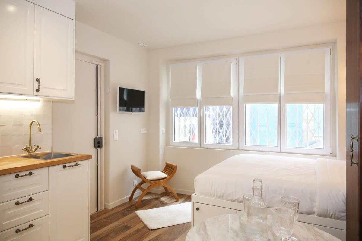 Appartement Moderne Confort Proche Montmartre - 4P Paris Luaran gambar